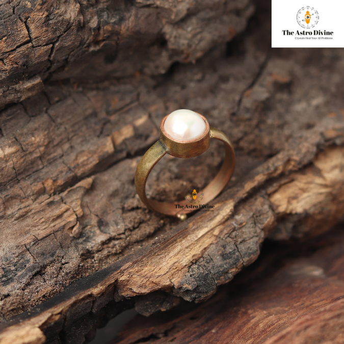 Natural Sea Pearl Moti Ashtadhatu Adjustable Ring
